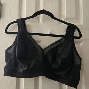 44C Playtex wireless bra